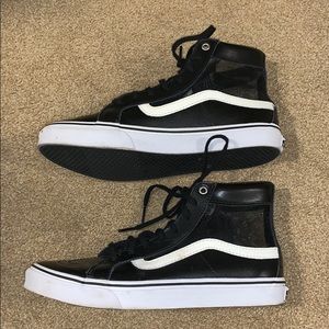 Barely worn vans size 8.5
